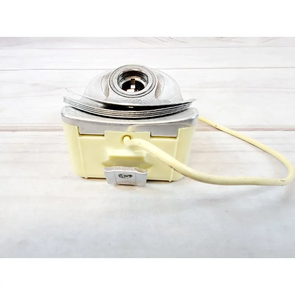 Vintage 60s Ferrania Flash in Original Case Made in Italy